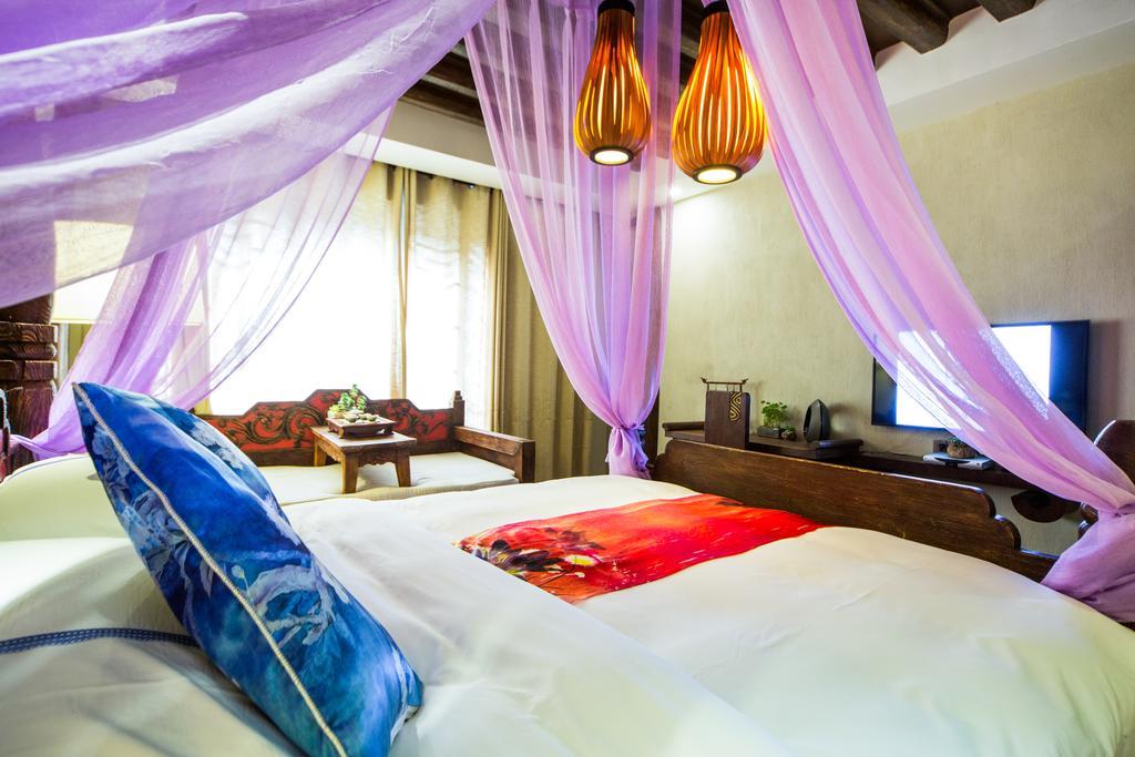 Lijiang Yuntian Palace Hotel Номер фото