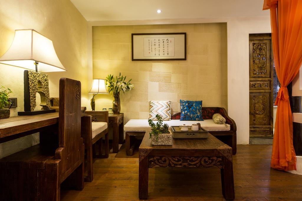 Lijiang Yuntian Palace Hotel Номер фото