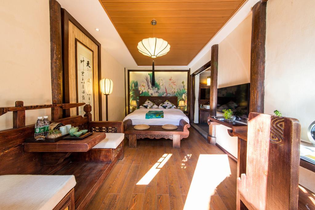 Lijiang Yuntian Palace Hotel Экстерьер фото
