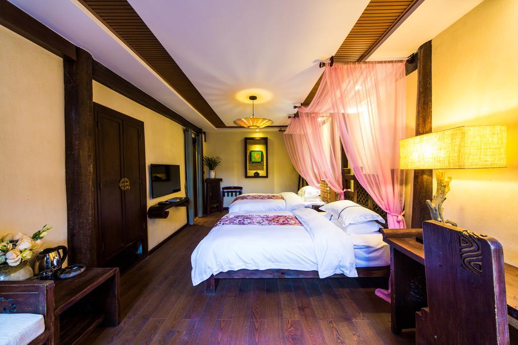 Lijiang Yuntian Palace Hotel Экстерьер фото